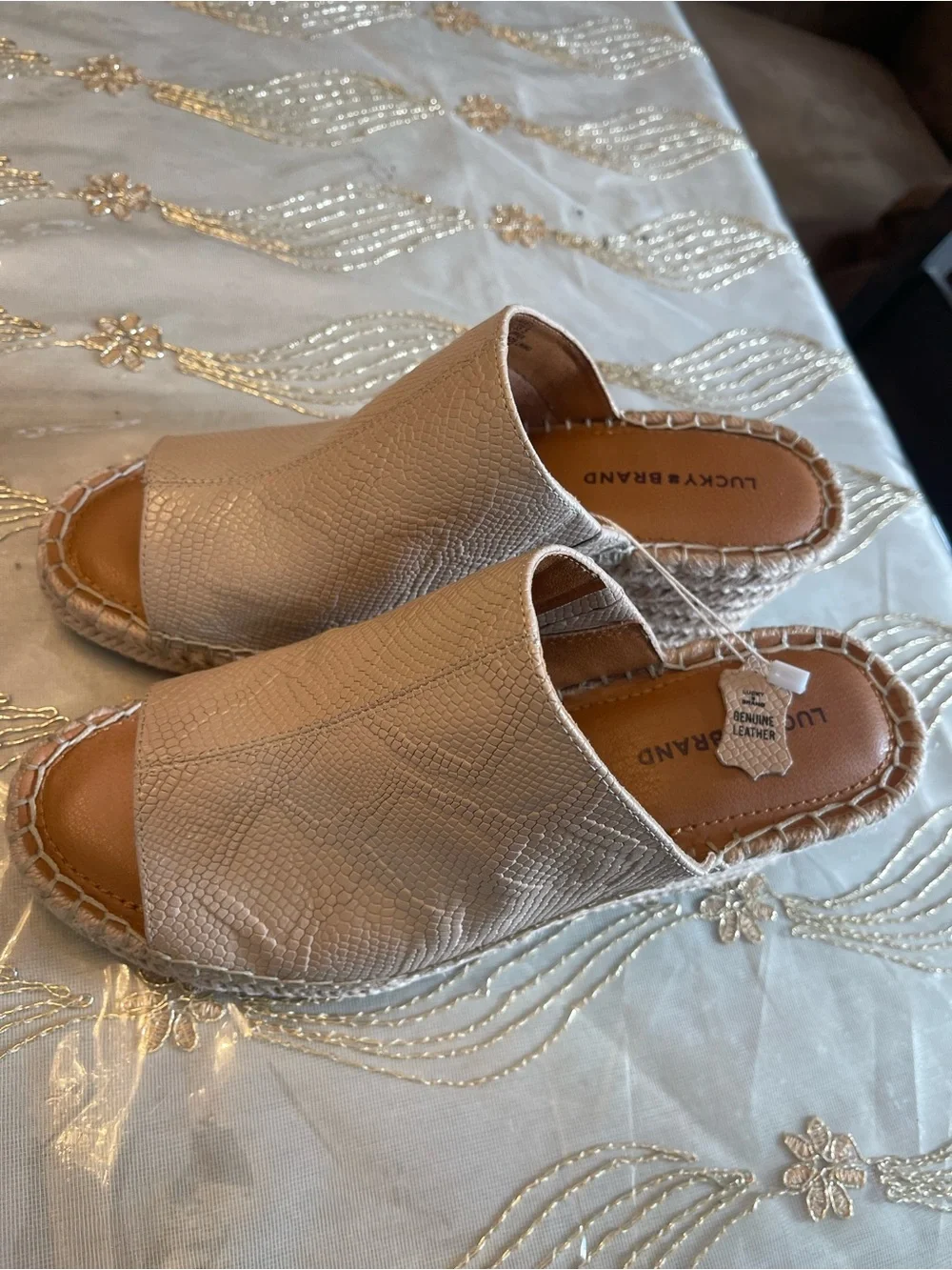 Lucky Brand Cream Textured Espadrille Wedge Slides genuine leather bone 8.5